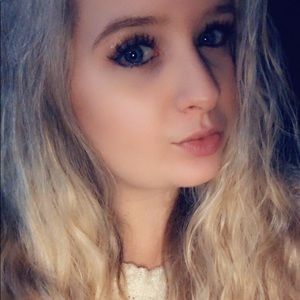 Meet your Posher, Madilyn